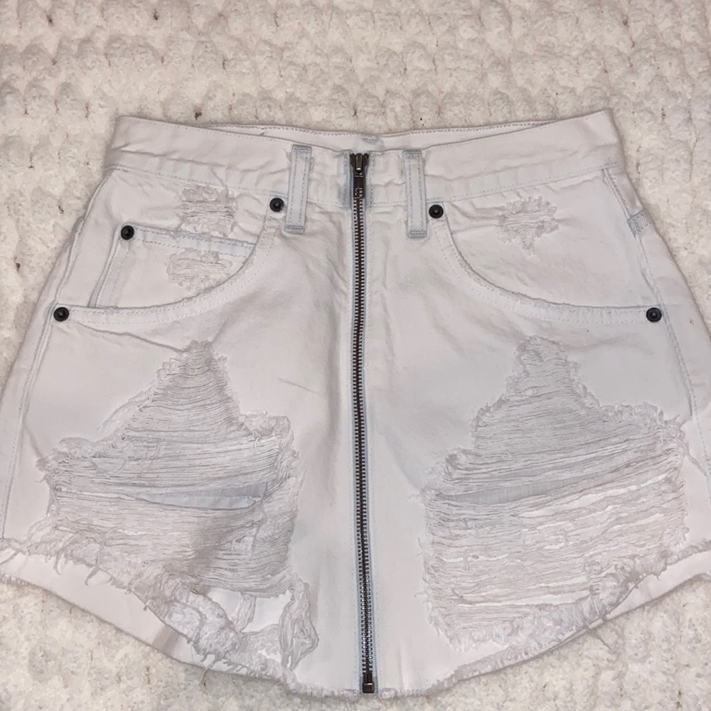 CARMAR Denim Skirt - white with light blue thread